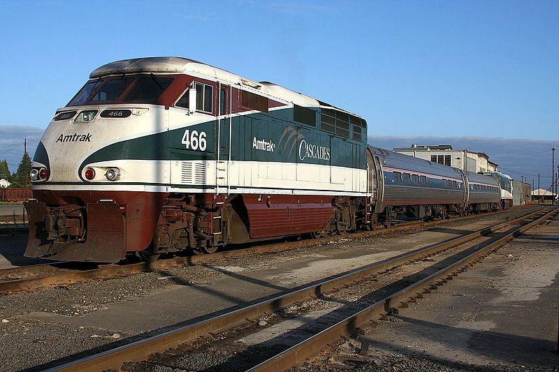 Pociąg Amtrak Cascades na stacji Eugene (wikimedia.com, Bruce Fingerhood, CCA 2.0 Generic)
