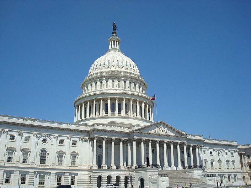 Kapitol w Washington DC (Wikimedia, Andrew Van Huss, CCA-SA 4.0 International) 